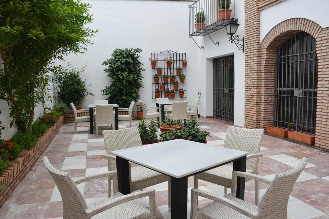 2 * Córdoba